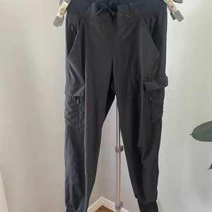 All In Motion women’s stretch woven cargo jogger pants